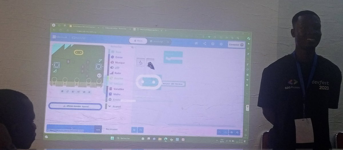 B. Bienvenu Venuslas ZINSE tweet media