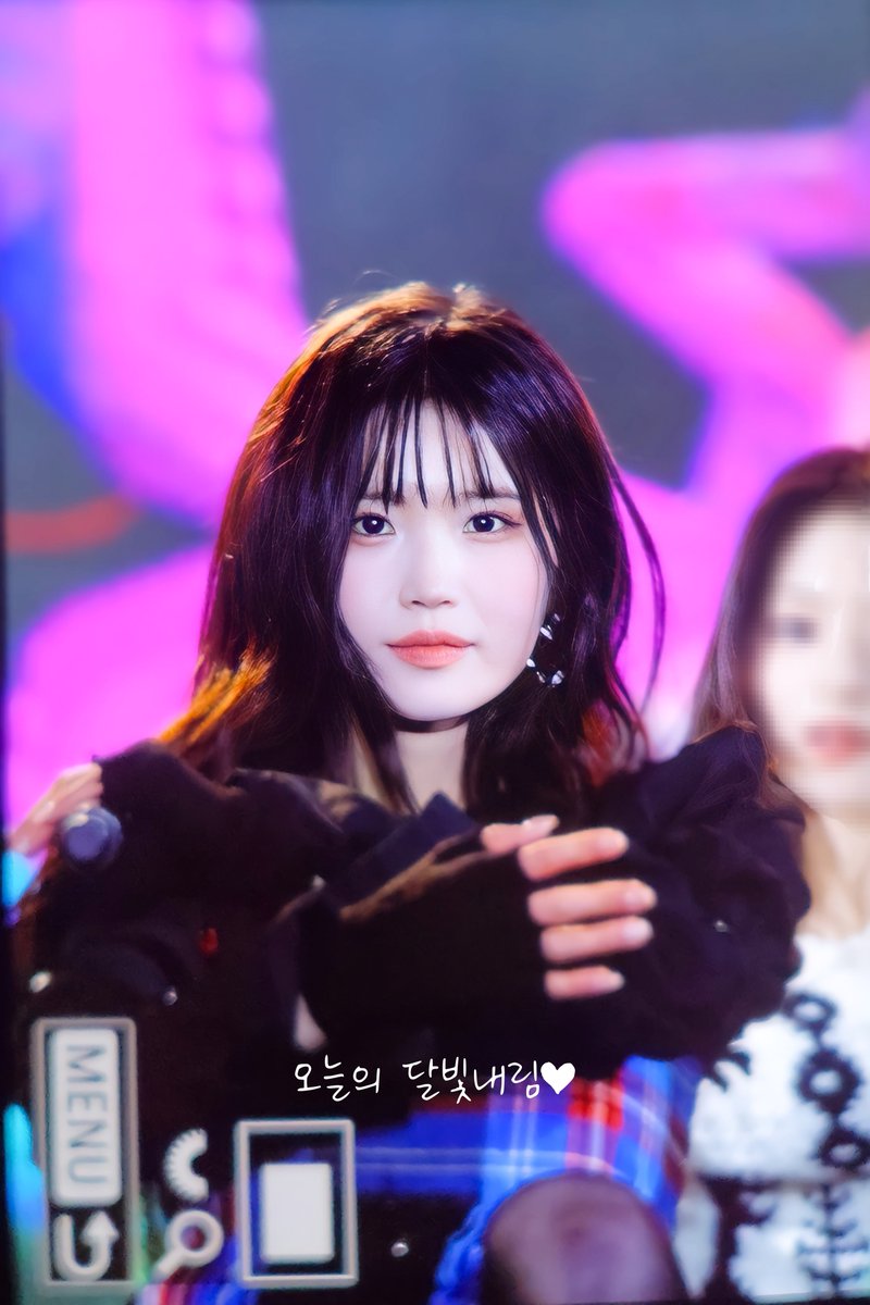 Dalbaragi_0929's tweet photo. 231223

나의 가장 큰 행복에게 ☃️

#송하영 #SongHayoung #프로미스나인 #fromis_9 #プロミスナイン #ソンハヨン #ハヨン https://t.co/WoNYIOFtVX