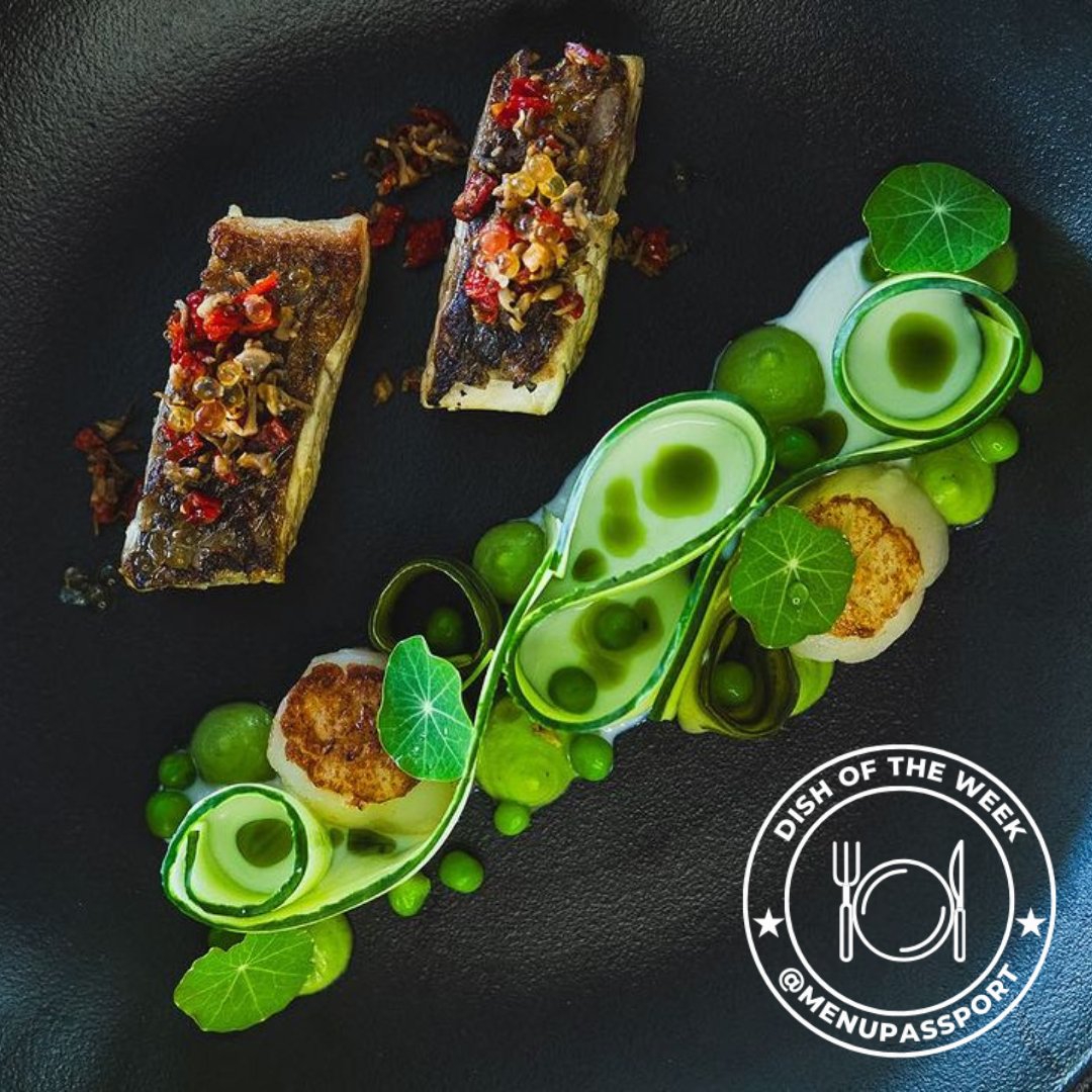 menupassport's tweet image. 🍽️ Dish of the Week: Seared Seabass at @sauvagefranschhoek. 

Feast your eyes and taste buds on:
🐟 Seared Seabass
🍋 Lemon pea purée
🥒 Pickled cucumber ribbons
🍲 Classic velouté
🌿 Herbed oil

#DishOfTheWeek #FoodieAdventures #GourmetDelights #FoodieGoals #menu #menupassport