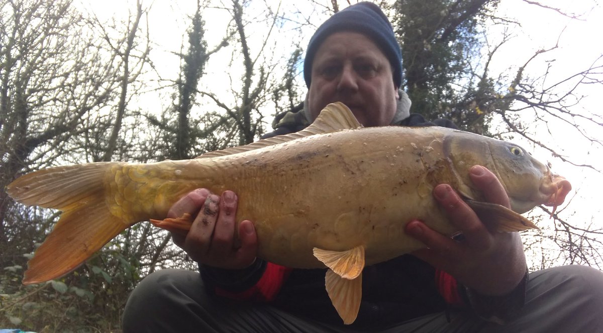 DarrenGuru's tweet photo. Xmas 🎄 carp fishing 🎣🐟🦈 https://t.co/JkOaW4rWFQ