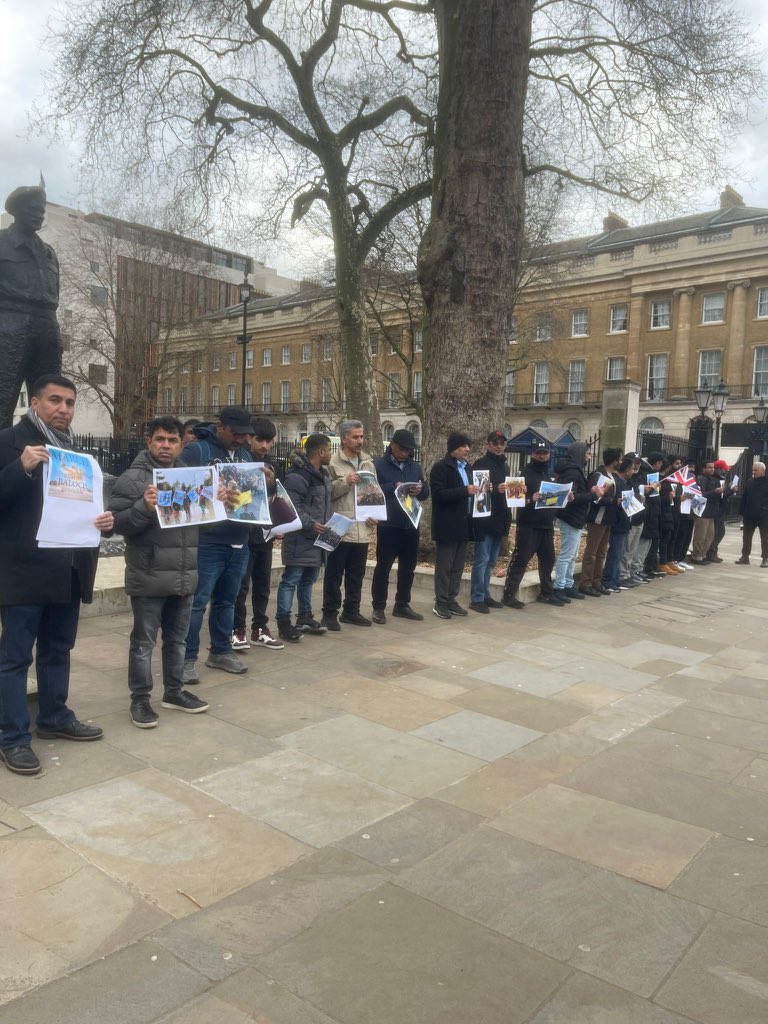 BRP_MediaCell's tweet photo. The Baloch Republican Party leads a protest at 10 Downing Street, London, condemning state brutality on Baloch protesters in Islamabad and the alarming enforced disappearances in Balochistan by Pakistan's army. 

#MarchAgainstBalochGenocide https://t.co/LGuukdsbKq