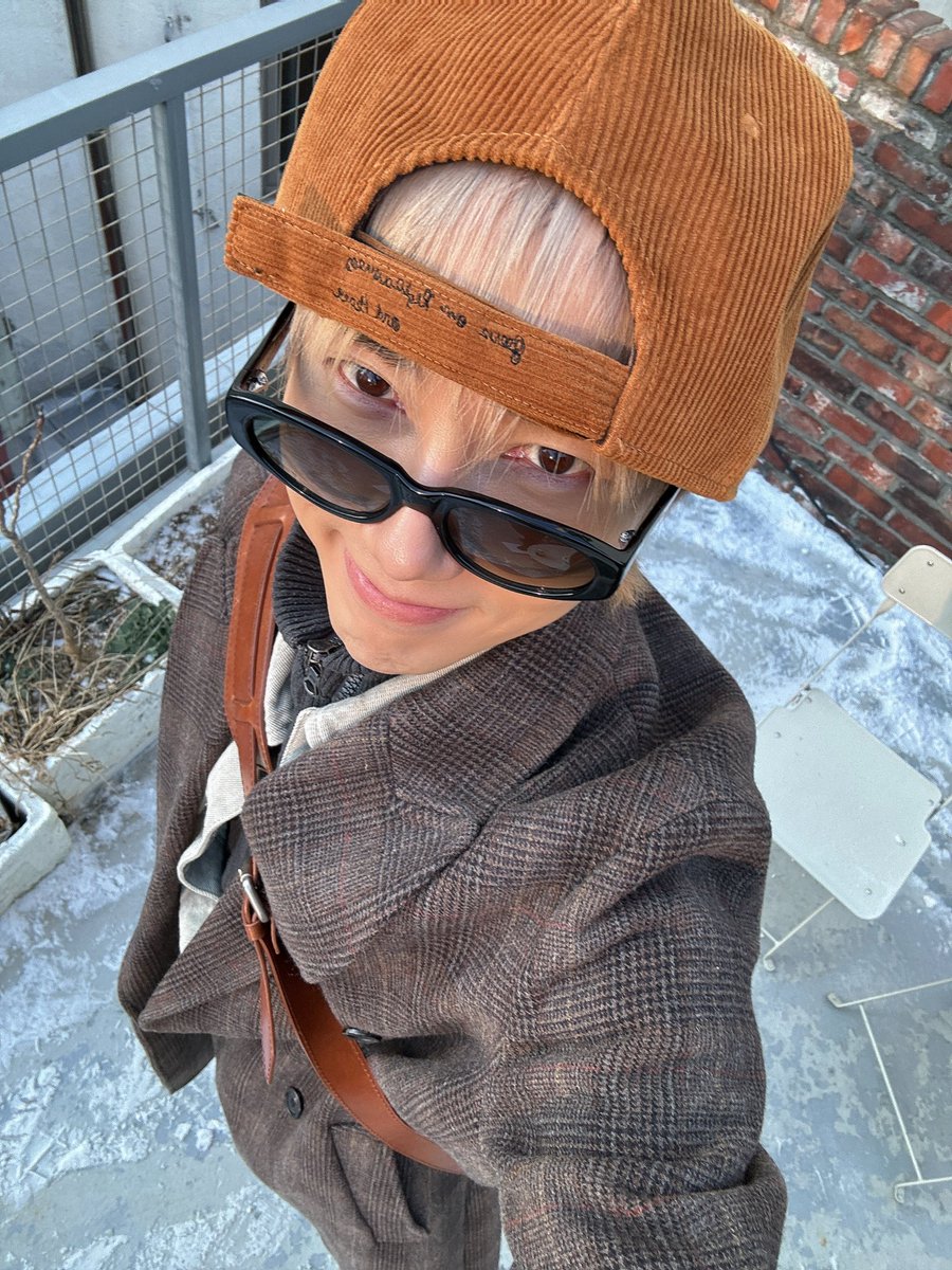 shfly3424's tweet photo. 찬바람이 불어도 23년을 더 느끼고 싶어져 ❄️ @YESUNG_smtown https://t.co/ca3ZaYNmPi