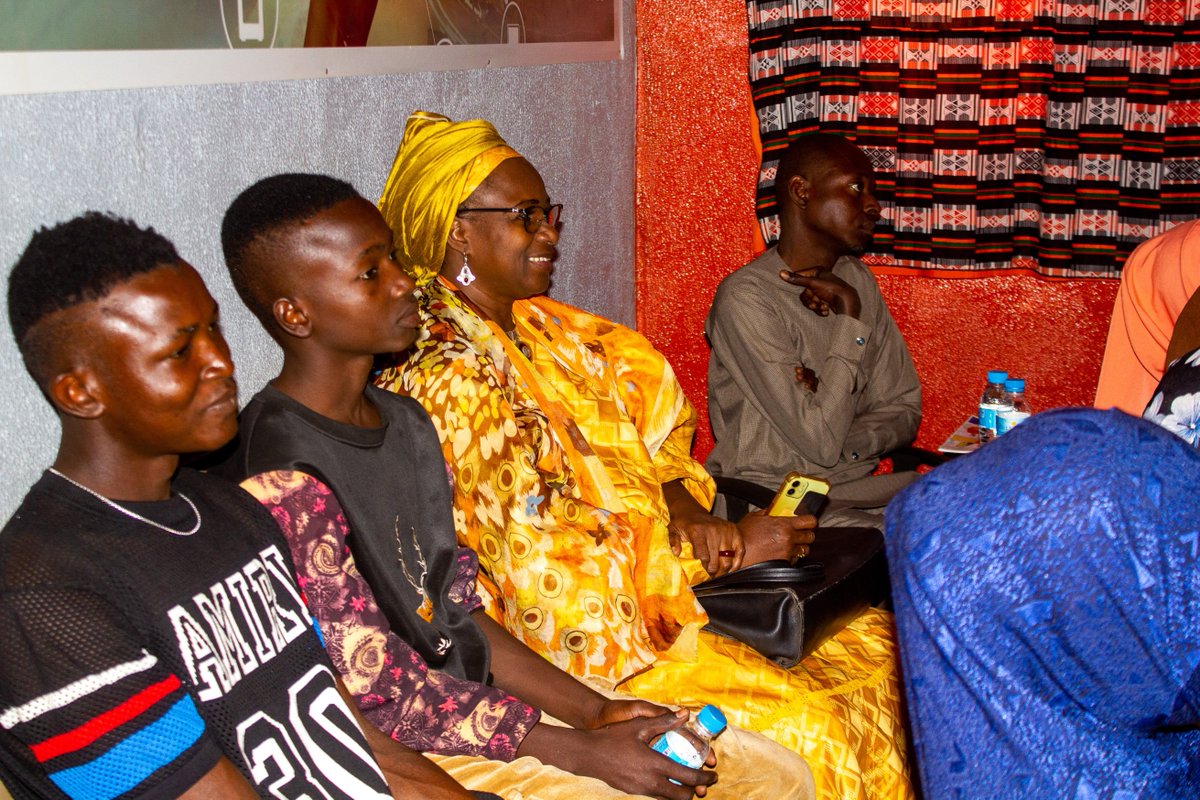 JPOTICNiger's tweet photo. Quelques clichés des Journées Portes Ouvertes TIC (#JPOTIC) de ce samedi 23 décembre, mettant en avant les centres numériques PVI, leurs missions, les plateformes numériques https://t.co/Zs04zIaSxF et https://t.co/DkoWC7CzGs https://t.co/zcYsLQ2fWu
