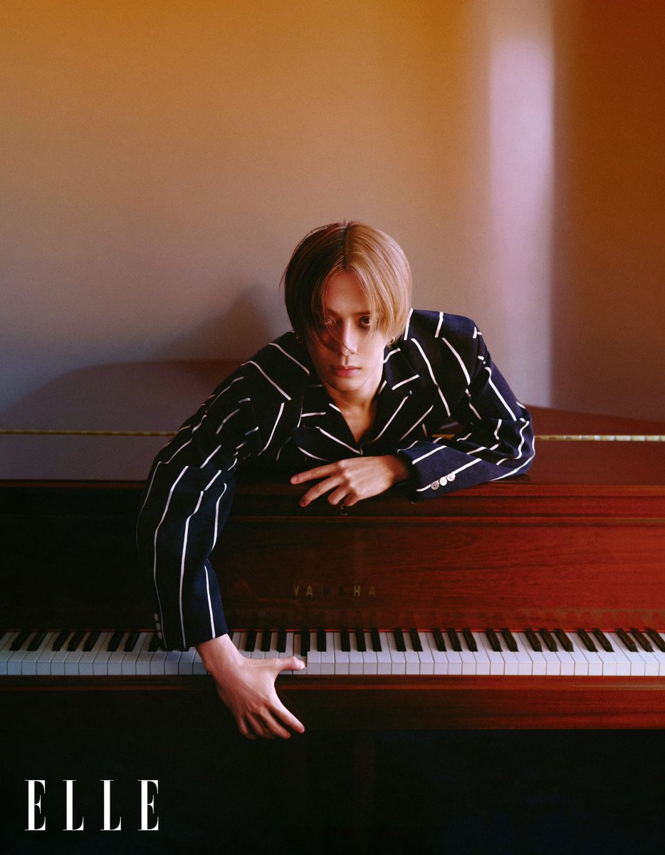 ELLE CN 2024 January Issue Cover
.
#JacksonWangXELLE
#MAGICMAN2
#TEAMWANGrecords
<a href="/teamwangofcl/">TEAM WANG records</a> 

Which