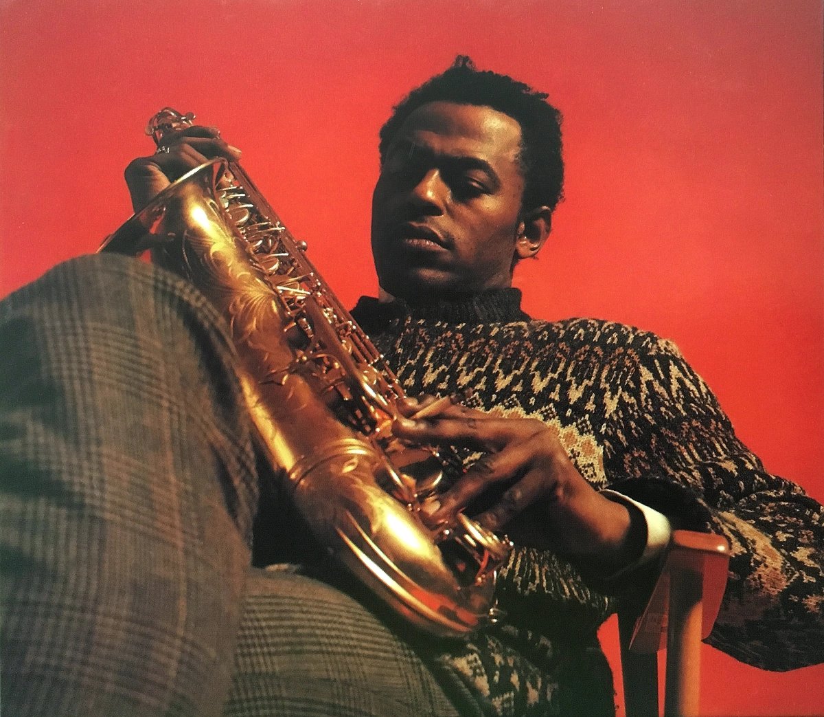 Avant-Garde Journal tweet media