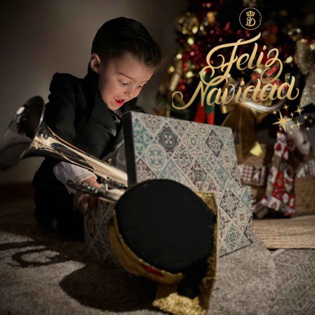 JesusDespojado's tweet photo. 🎄Desde la Agrupación Musical Ntro. Padre Jesús Despojado, desearos una 𝐅𝐄𝐋𝐈𝐙 𝐍𝐀𝐕𝐈𝐃𝐀𝐃 y un prospero 𝐀Ñ𝐎 𝐍𝐔𝐄𝐕𝐎 cargado de ilusión y fuerza para cumplir todos vuestros sueños.

    ✨𝘟𝘟𝘝 𝘈Ñ𝘖𝘚, 𝘔𝘐𝘚𝘔𝘈 𝘐𝘓𝘜𝘚𝘐Ó𝘕✨

#XXVAniversarioDespojado https://t.co/Jn9dzgMFIh