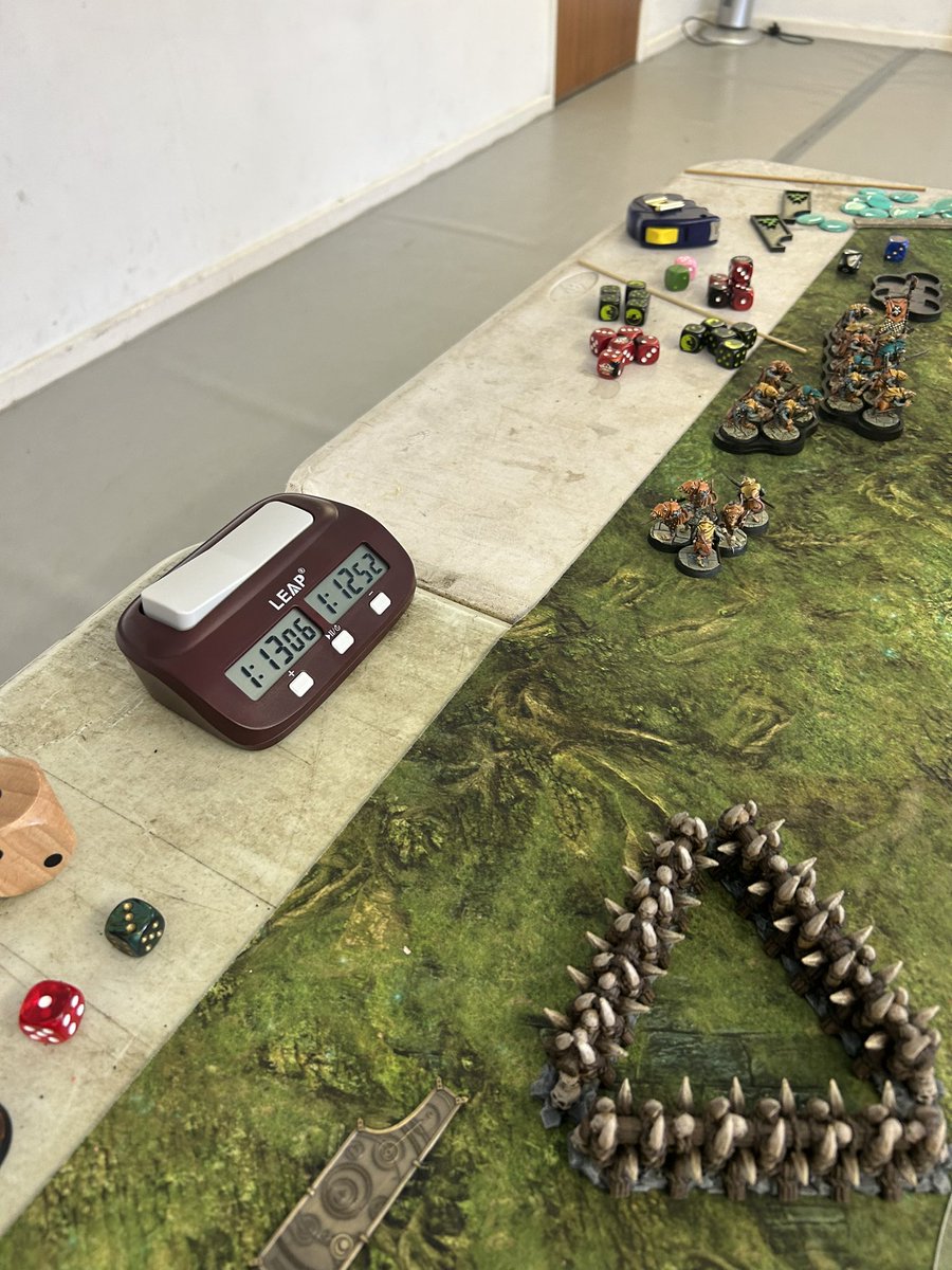 waaaghevents's tweet image. Chess clocking it, actually really enjoyed it, obviously I buy the best gives daves chistmas Eve Eve present out for a test run. We missed a couple of flick overs but nothing major definitively worth practicing.
#aos #ageofsigmar #warhammer #chessclock