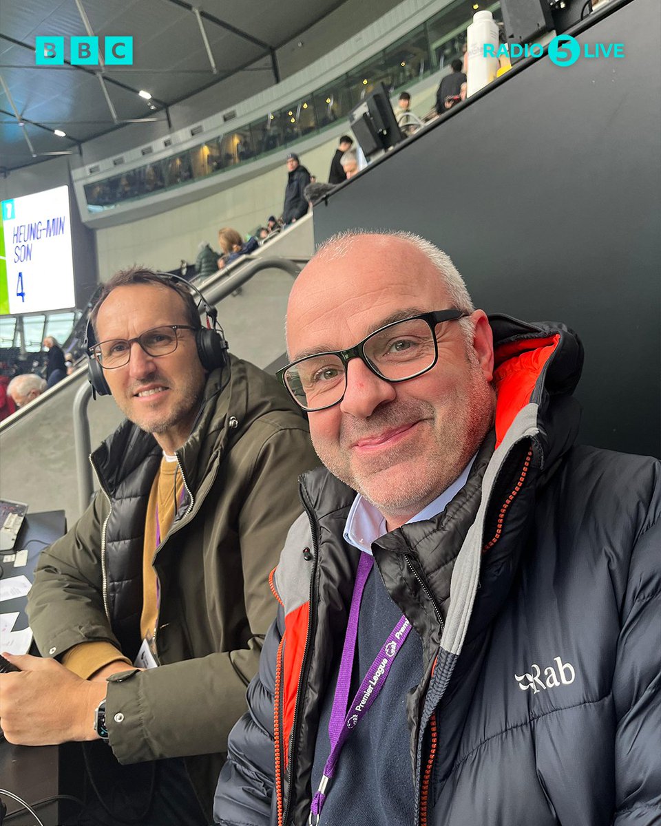 🎙️ @Iandennisbbc & @schwarzer_mark are all set at the Tottenham Hotspur Stadium Listen to ⚪️ Tottenham v Everton 🔵 from 3pm ⤵️ bbc.co.uk/5live #BBCFootball #TOTEVE