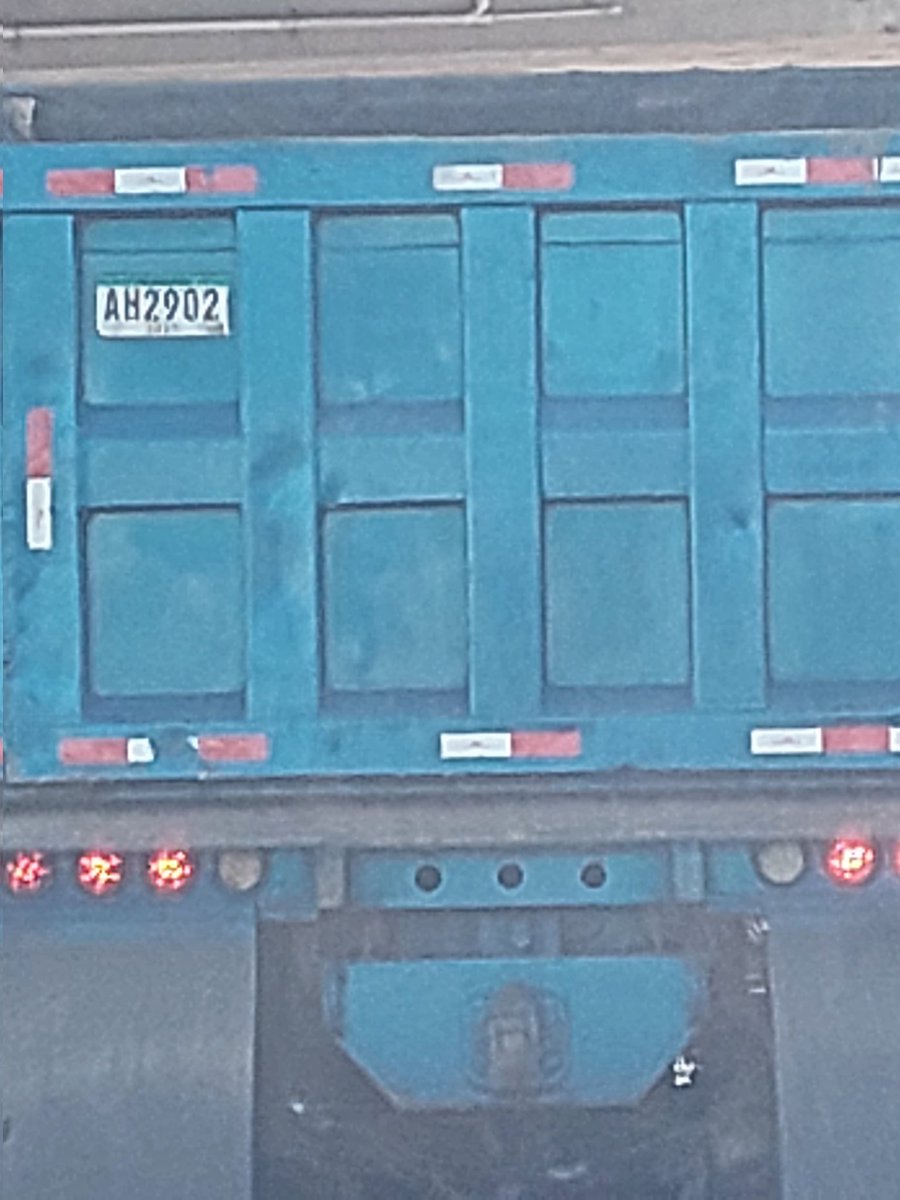 Dorita_Isabel's tweet photo. Estos son los que andan por las calles de Panamá sin control y sin importar la velocidad ni los altos. Después matan a la gente y dicen que fallaron los frenos. @ATTTPanama @tvnnoticias https://t.co/3KL3z616Wb