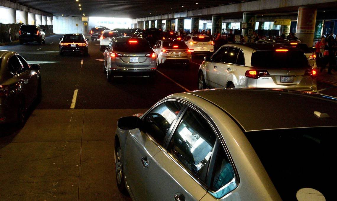 JulieEiselt's tweet image. What a mess. @CLTgov please redesign the Silver Line to go TO the airport. Traffic @CLTAirport is not going to get any better! It’s a big mistake as planned to run it a mile away. Light rail should be about ridership and not just development.
charlotteobserver.com/news/business/…