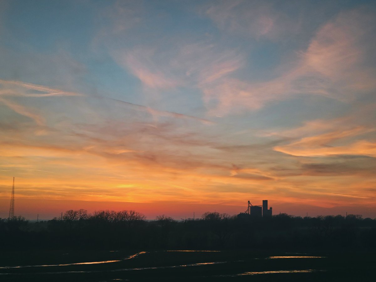 Skyakin Photography tweet media