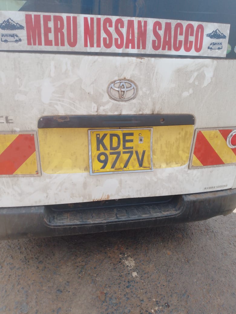 Meru Nissan Sacco please address this concern received from one of your passengers...
"I boarded this Nissan from Meru Town to Chogoria. Before boarding I informed the driver I had left a parcel  at Nkubu and I was to pick it on the way (HE AGREED) so kupick parcel the conductor