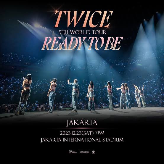 KetemuOppa's tweet photo. #edisimujipromotor 

Tapi jujur promotor M initiates banyak “first” in the past 2 years:
- kpop solo concert pertama after covid✅
- kpop concert back to MEIS (masih inget banget ampe google apakah Beach City International Stadium = MEIS?😂)
- kpop concert pake Stadion Madya lagi setelah sekian lama (terakhir EXO 2014? cmiiw)
- first kpop solo act concert di JIS 

meskipun masih ada minusnya, semoga ke depannya lebih baik lagi🫶🏻
