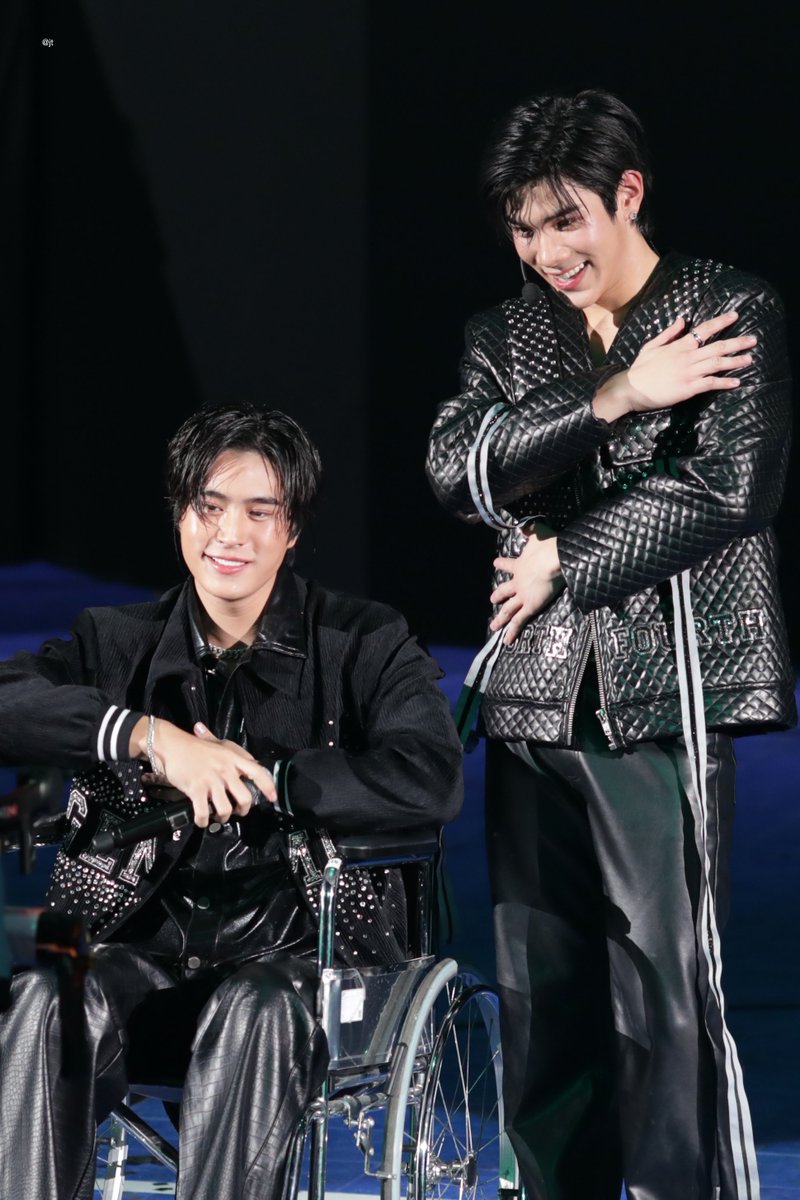 Jetaime_xx4's tweet photo. เห็นแบบนี้ แล้วยิ่งอบอุ่น น่ารัก 🤍

CHEER UP GEMINI FOURTH
#GMMTVStarlympic https://t.co/7jASpOqbIl