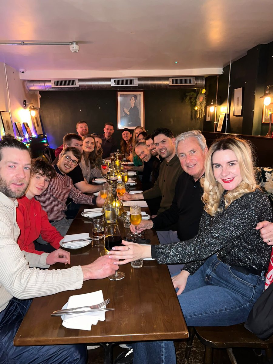 Just a three-course matchday Christmas celebration with 16 of the very, very best x @MikeKearney1 @lizzidoyle @alalalice_ @LarryGoodman4 @olioligraham @mikedoyley