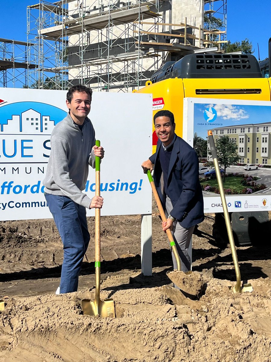 FentriceForFL's tweet photo. Team Driskell attended the groundbreaking ceremony for the Casa Di Francesco project earlier this week, featuring 140 affordable housing units to service our growing senior living community here in our district! So excited! 

#FentriceForFL #TeamDriskell #FLPol #AffordableHousing https://t.co/lZcAP9fVVU