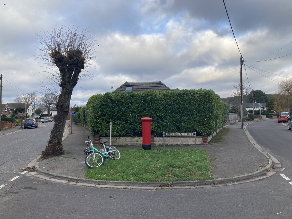 #PostboxSaturday don’t turn your back on me #Dorset #berylbike