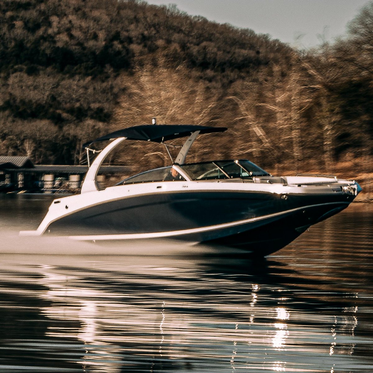 When you are looking to experience luxury and high class boating look to Four Winns. 

#FourWinnsBoats #TheFinerSideOfLife #IconicBoats #BoatingWithFriends #InboardBoat #HD8