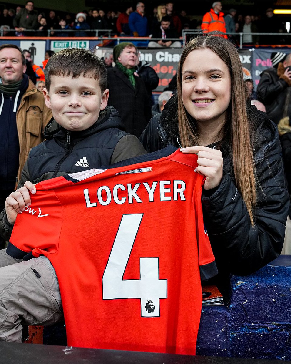 For the medics. For the players on the pitch. For the staff. For the fans. 🧡

Oh Tommy, Tommy! 👏
