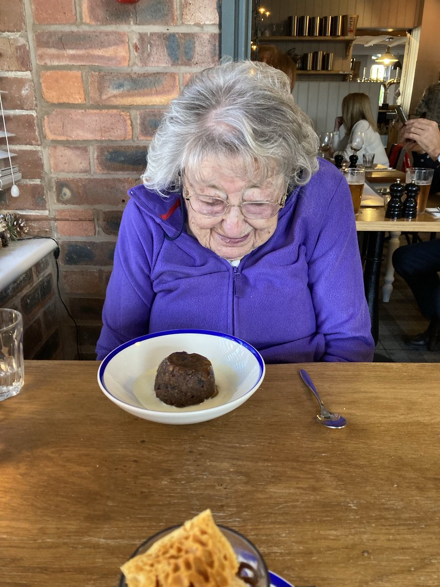 Eluned Ward tweet media