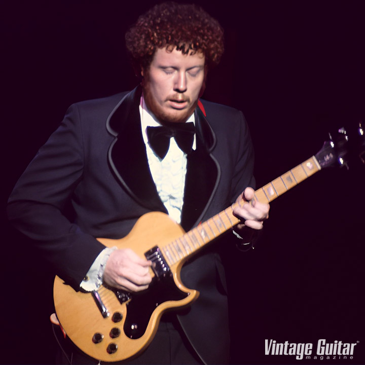 VintageGuitar's tweet photo. Kansas’ Leftoverture
Progressive rock emerged from the British psychedelic scene in the late ’60s with bands like the Nice, Procol Harum, Moody Blues, King Crimson, Yes, and Gentle Giant... #Leftoverture READ THE FULL ARTICLE: https://t.co/YdMFzbQl8J https://t.co/AE9PRULAST