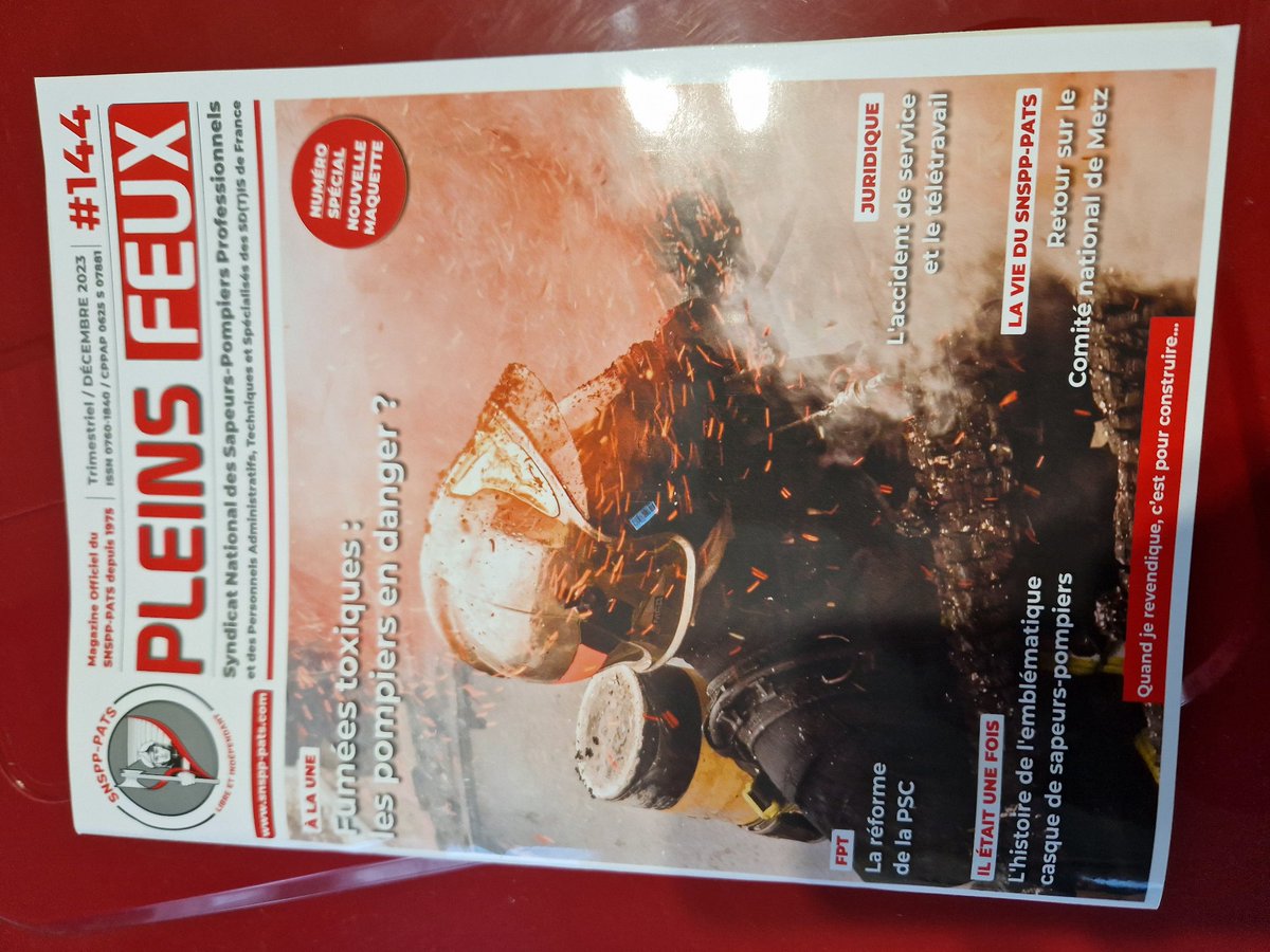 SNSPP_PATS's tweet photo. Le magazine PLEINS-FEUX N°144 arrive dans les boîtes aux lettres des adhérents- Retrouvez votre magazine rénové avec une toute nouvelle maquette graphique @CESIunions @SecCivileFrance @DG_SecCivile @GDarmanin https://t.co/EDr8PfyGYs