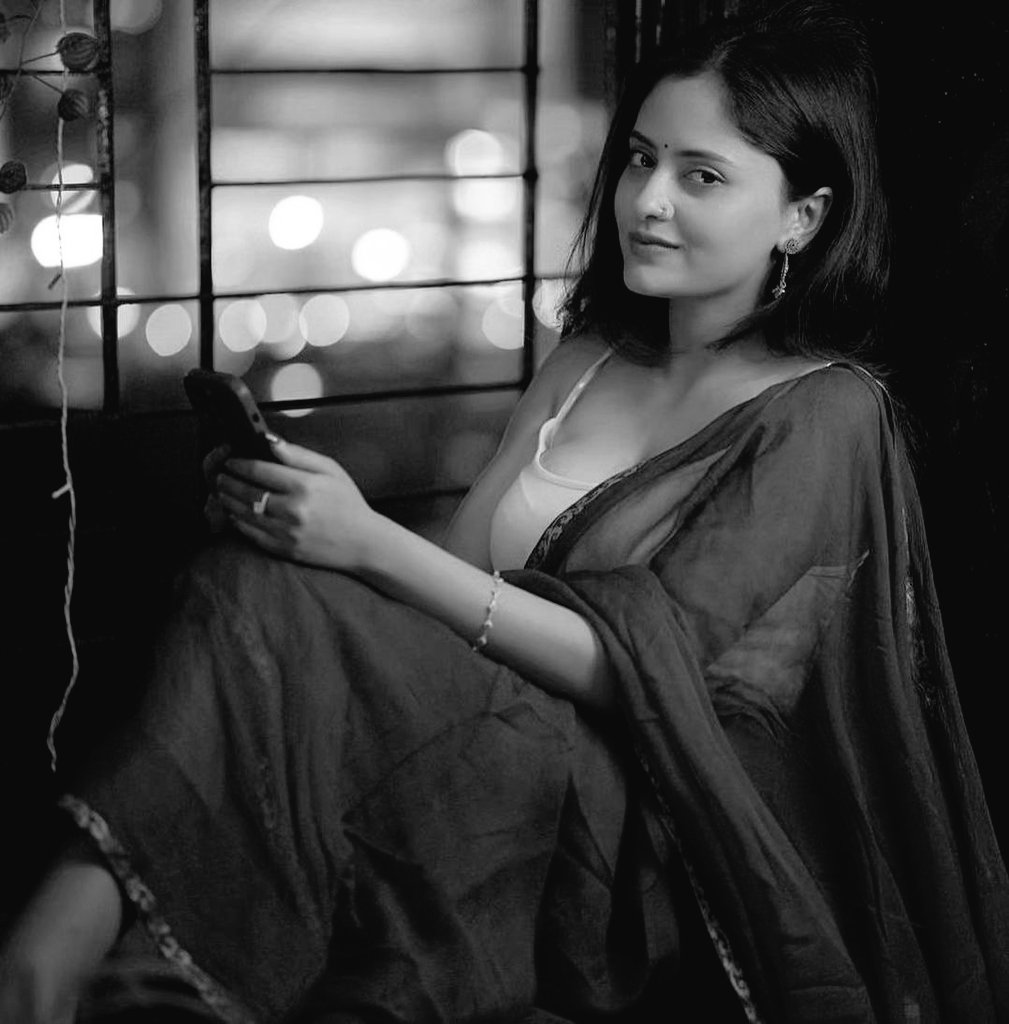 गायत्री आद्रिका💞 tweet media