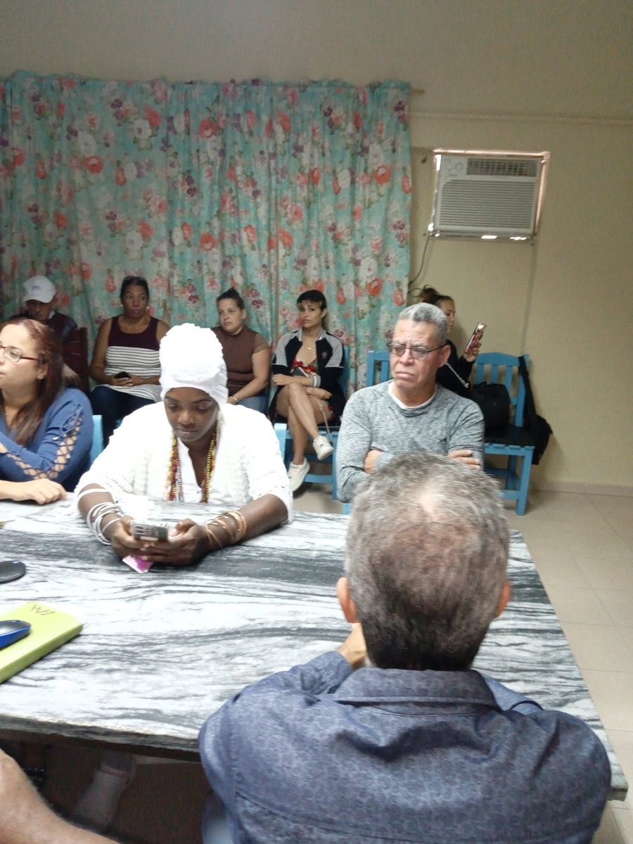 Se realiza el cambio de mando en la Delegación de Recursos Hidráulicos en la #IslaDeLaJuventud , entrega Yaisel Covarrubias y recibe Toscano Juliá, felicidades