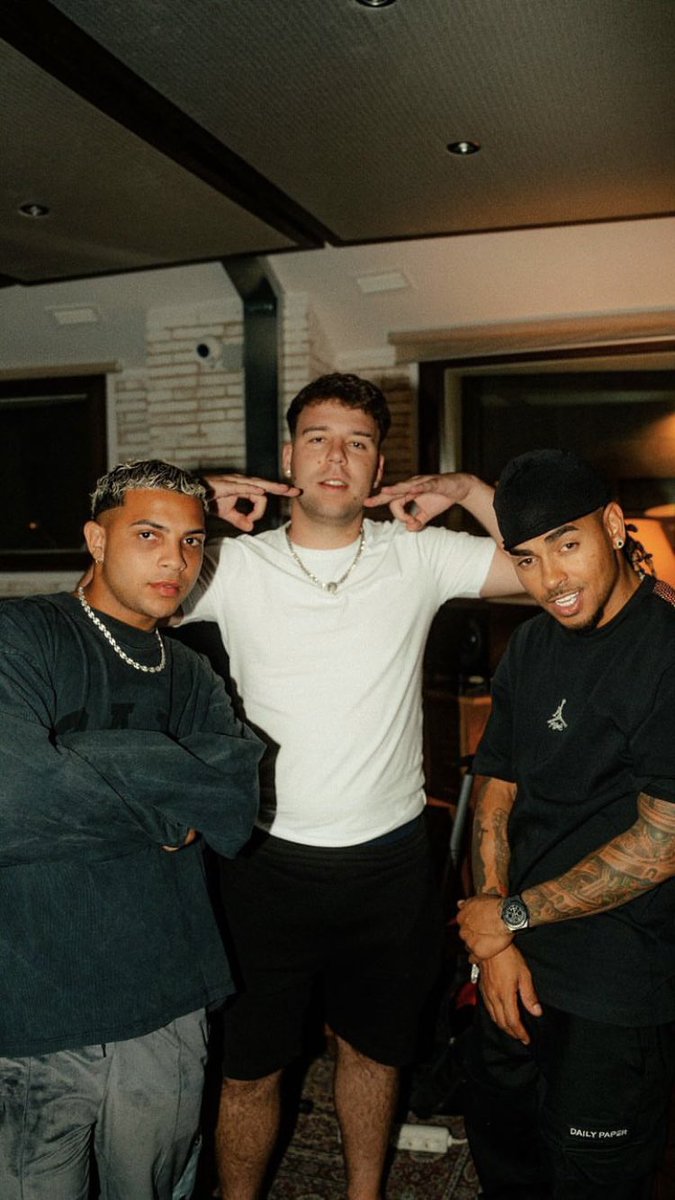 Ozuna junto a Quevedo. 📸🔥