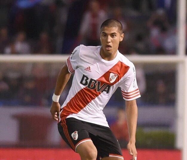 Termontiel_'s tweet photo. Emociona.

Sentir los colores como Exequiel Palacios. https://t.co/wLHugIfxzF