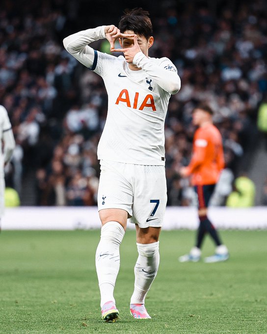 Son doubles Tottenham’s lead against Everton