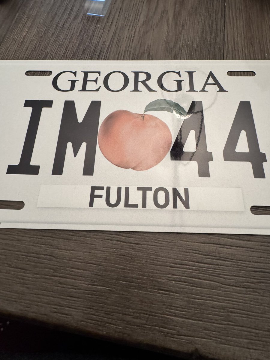 idontexistTore's tweet photo. New Plates! https://t.co/N2R5576xAT