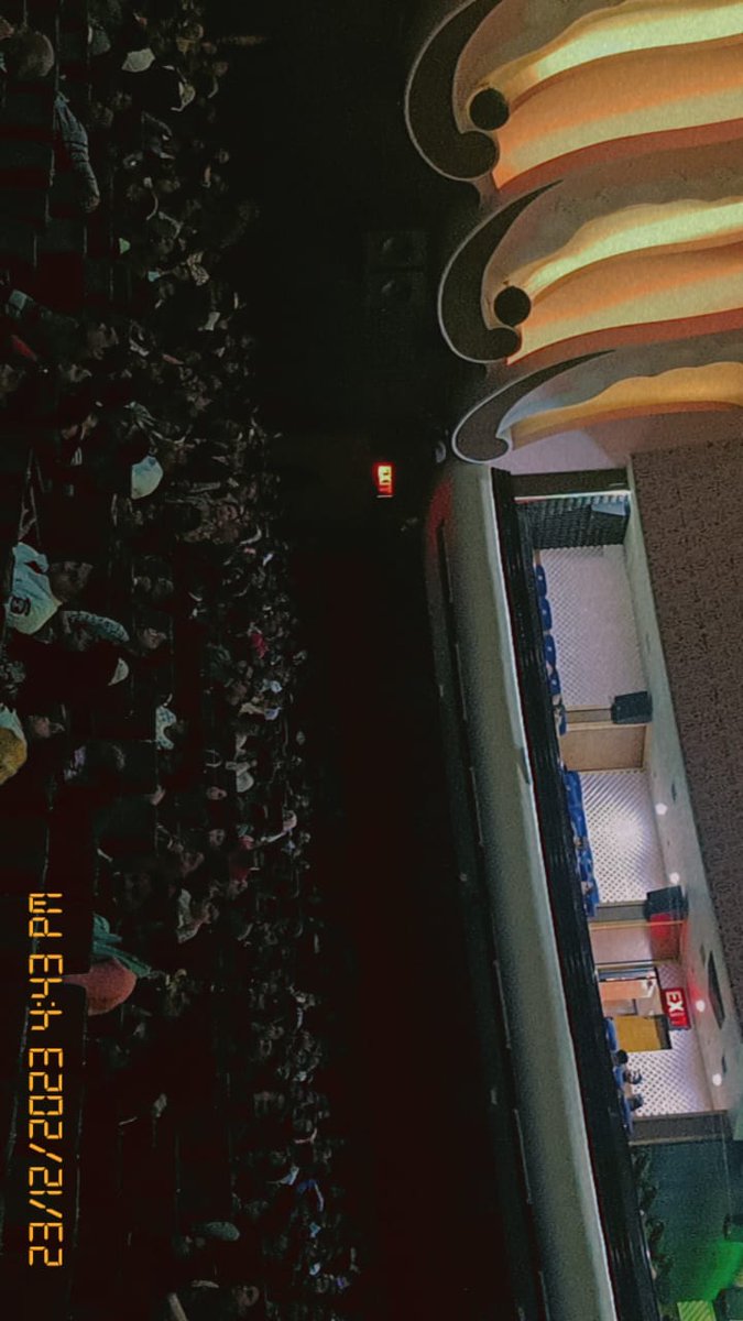 SRKFCJaipur's tweet photo. House packed Rajmandir looks so beautiful , doesn't it ?
As usual, Iconic SRK rocked iconic #Rajmandir Jaipur with #Dunki
Hoping to watch this masterpiece again and again ❣️
❤️ @iamsrk x @RajkumarHirani ❤️ https://t.co/zSsKH3d3bj