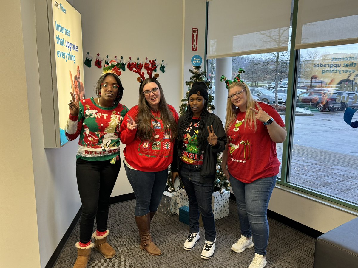 Melissa Fontanez (@mommafontanez) on Twitter photo Merry Christmas Eve Eve from Indy’s favorite elf’s!!! <a href="/TrayeValentine/">Traye Valentine</a> #Christmas2023 #LifeAtAtt <a href="/OHPAunstOHPAble/">#unstOHPAble</a> Merry Christmas Eve Eve from Indy’s favorite elf’s!!! <a href="/TrayeValentine/">Traye Valentine</a> #Christmas2023 #LifeAtAtt <a href="/OHPAunstOHPAble/">#unstOHPAble</a>