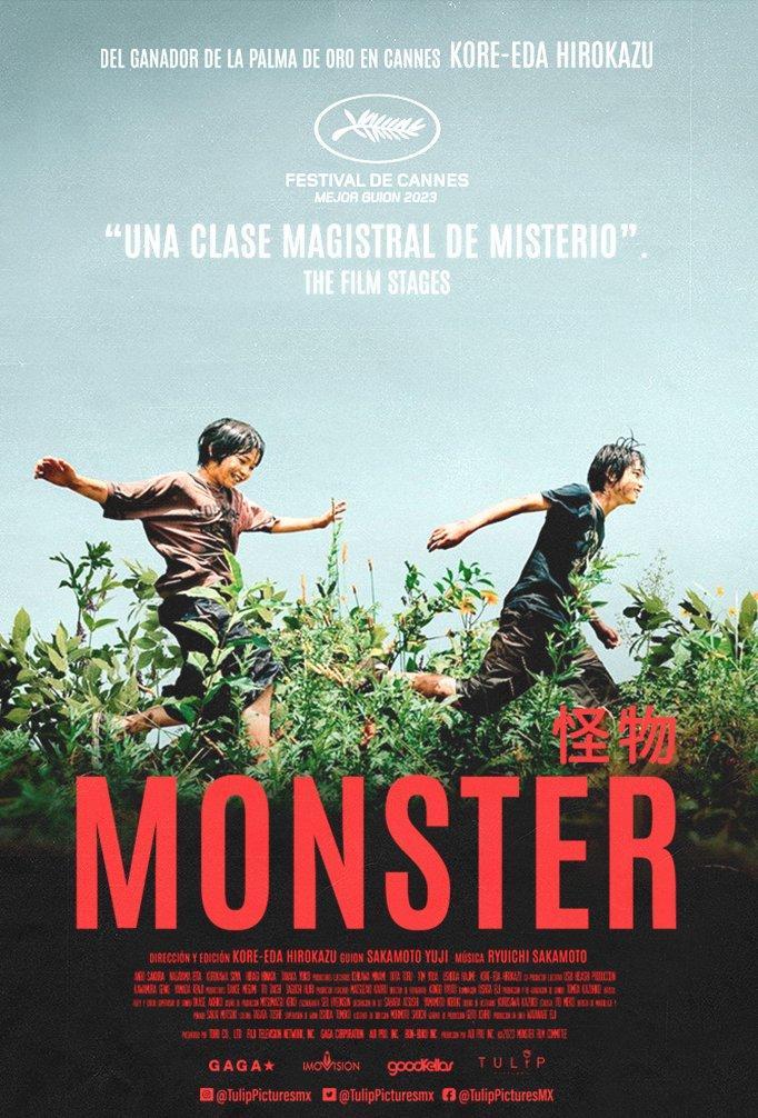 Anoche vi dos películas: #Tótem y #PerdidosEnLaNoche. Las dos grandiosas y las dos mexicanas. No se las vayan a perder.

Ni tampoco se pierdan por nada del mundo #Monster de Hirokazu Kore'eda, una maestría en narrativa y storytelling. Para mí, la mejor de Kore'eda.