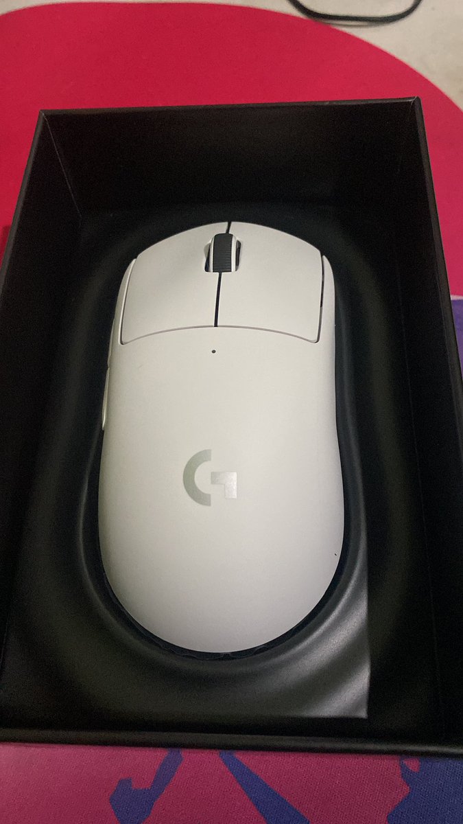 MelanyShi_'s tweet photo. Ya no hice etrim porque se me murió mi mouse pero ya cayo el nuevo, sale etrim estos días https://t.co/sJQzXRyB4H