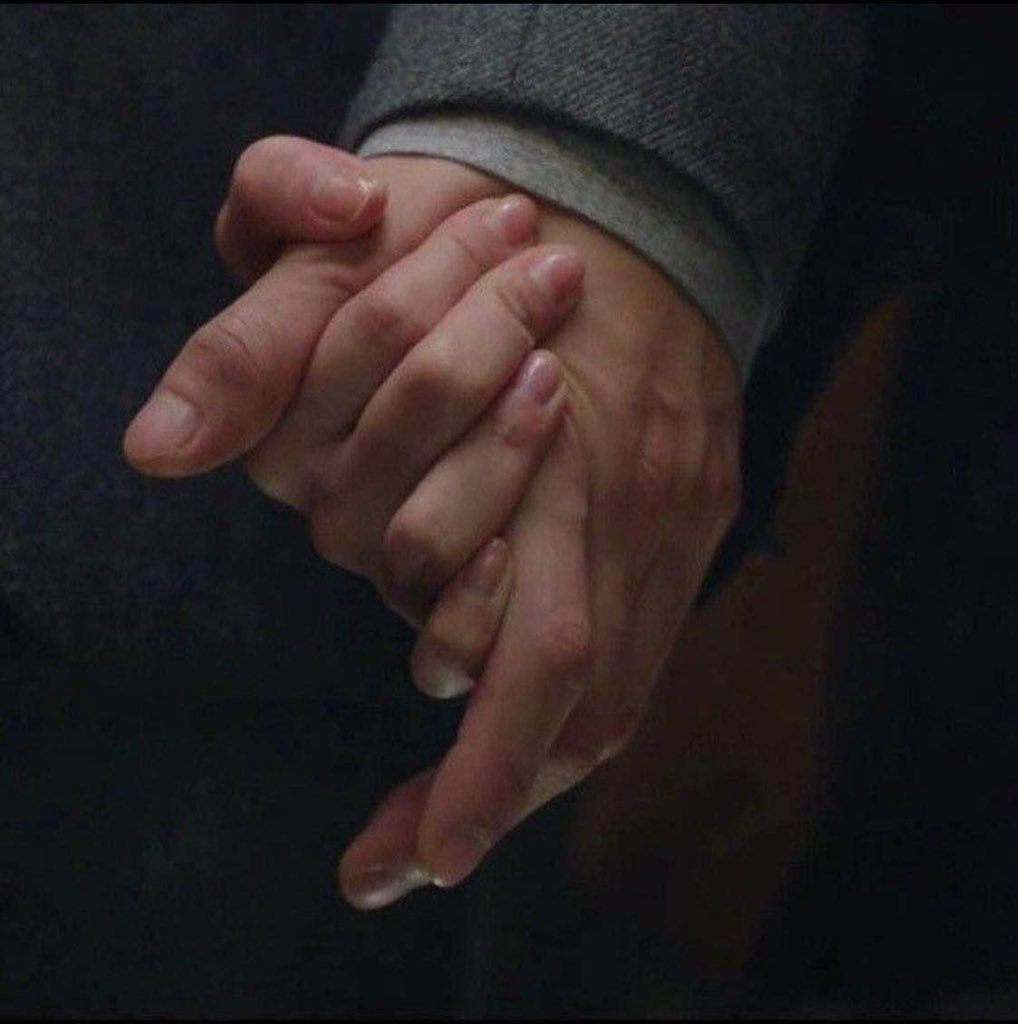 واني أحبـك فوق ما تظُن وما ترى وما تتوقع وما أخفيـه وما أظهره لك