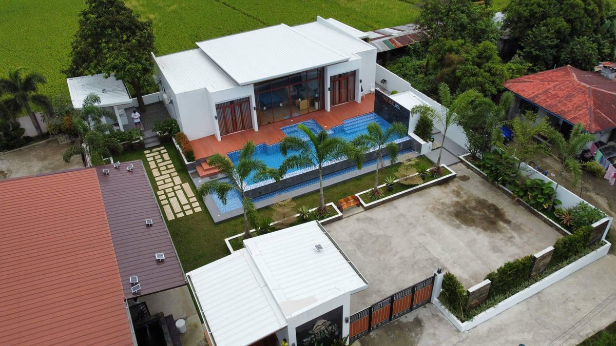 onulovr's tweet photo. who’s looking for an accommodation in bulacan for seventeen’s follow tour? our group has an available slot ☺️

The Malibu Private Resort
January 12-15, 2024

dm me for more pictures, inclusions, and price !! 

tags. accom svt bul sebongs resort airbnb pool https://t.co/BUbeWJ0esS