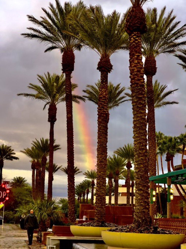 Friday rainbow from @redrockcasino via Steve Heise.