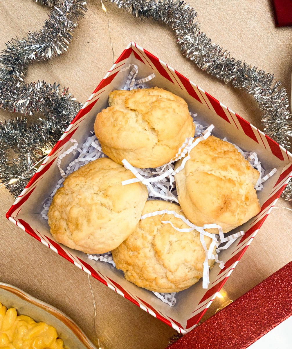 Cookies for Santa? ❌
Biscuits and Apple Butter for Santa? ✅