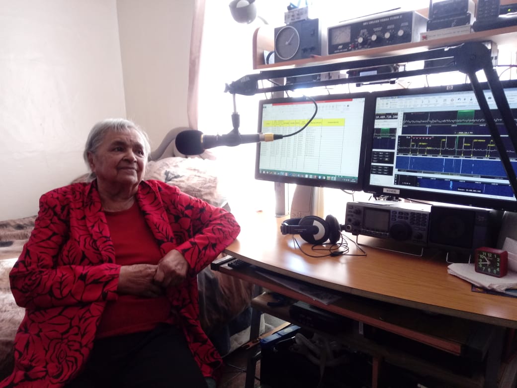 DX_World's tweet photo. 93 years old, Nanna ZD7NAN 

https://t.co/PEHCIPVajz https://t.co/doi4Ybrnkc