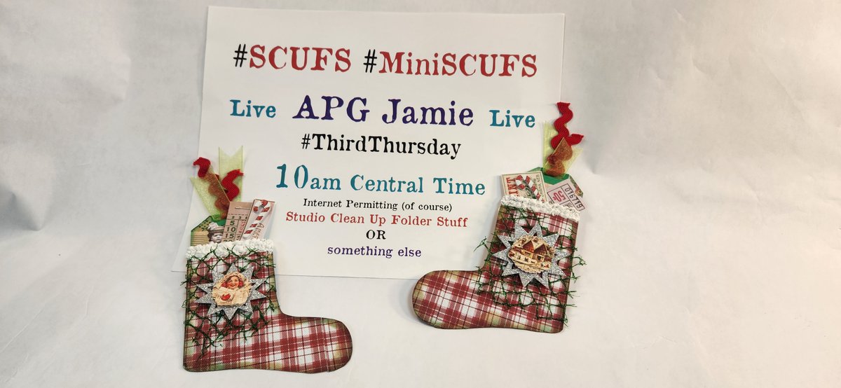 ArtistPoetGirl's tweet image. Live Dec 21, 2023 idk  what we are doing youtube.com/live/yIh17hFco… via @YouTube Y'all gotta see this #ToeTag