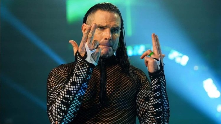 BEW__EFED's tweet photo. ➡️ Dans notre Main Event, Malakai Black, Jeff Hardy et Iyo Sky seront attendus pour réaliser une performance qui sera certainement légendaire.

Trois styles de catch différents, trois personnalités différentes mais détiennent le même but : Être le nouveau visage de BEW ! https://t.co/cp2AoGWusz