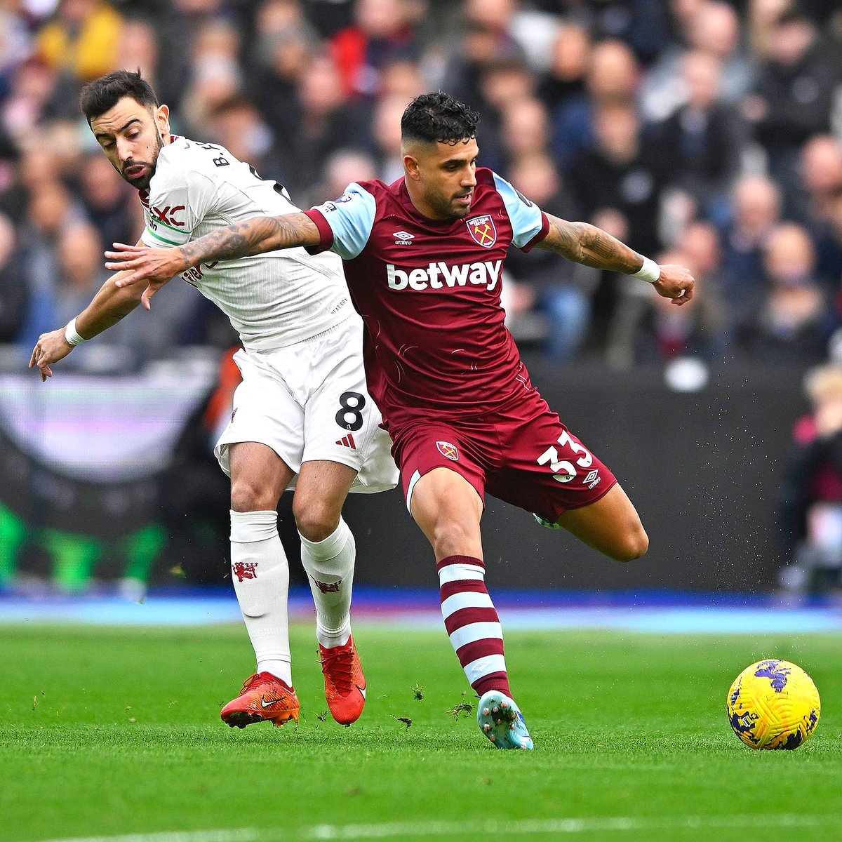 Another important three points and clean sheet at home! I wish you all a great christmas time, God bless you! #COYI 💪🏾⚒️