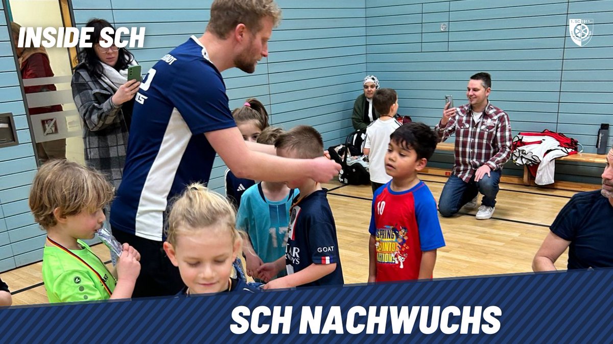 scheiligenstadt's tweet photo. Vor Weihnachten möchten wir mal ein großes Dankeschön an unsere Nachwuchstrainer sagen! 

👉 https://t.co/6mmkME2jBN

#sch #scheiligenstadt #heiligenstadt #thüringen #nachwuchs #fussball #Dankbar #Nachwuchsfußball #Teamwork #Gemeinschaft https://t.co/GA8uoiWQS6
