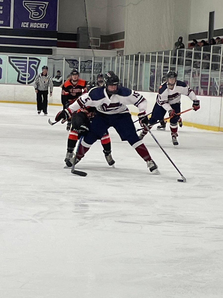 web_hockey's tweet photo. 🚨 Game Day: WEB looks to get back on track against Ursuline Academy at 7:40 at Roche Arena https://t.co/1TzOC6E6vp