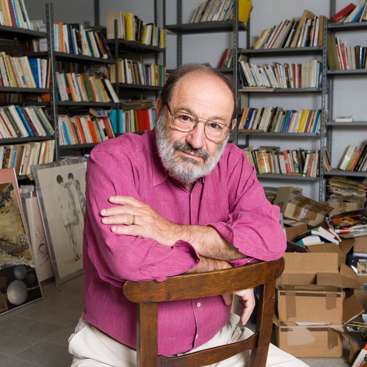 «È sciocco pensare che si debbano leggere tutti i libri che si comprano, come è sciocco criticare chi compra più libri di quanti ne potrà mai leggere. Sarebbe come dire che bisogna usare tutte le posate o i bicchieri o i cacciavite o le punte del trapano che si sono comprate, ⬇️