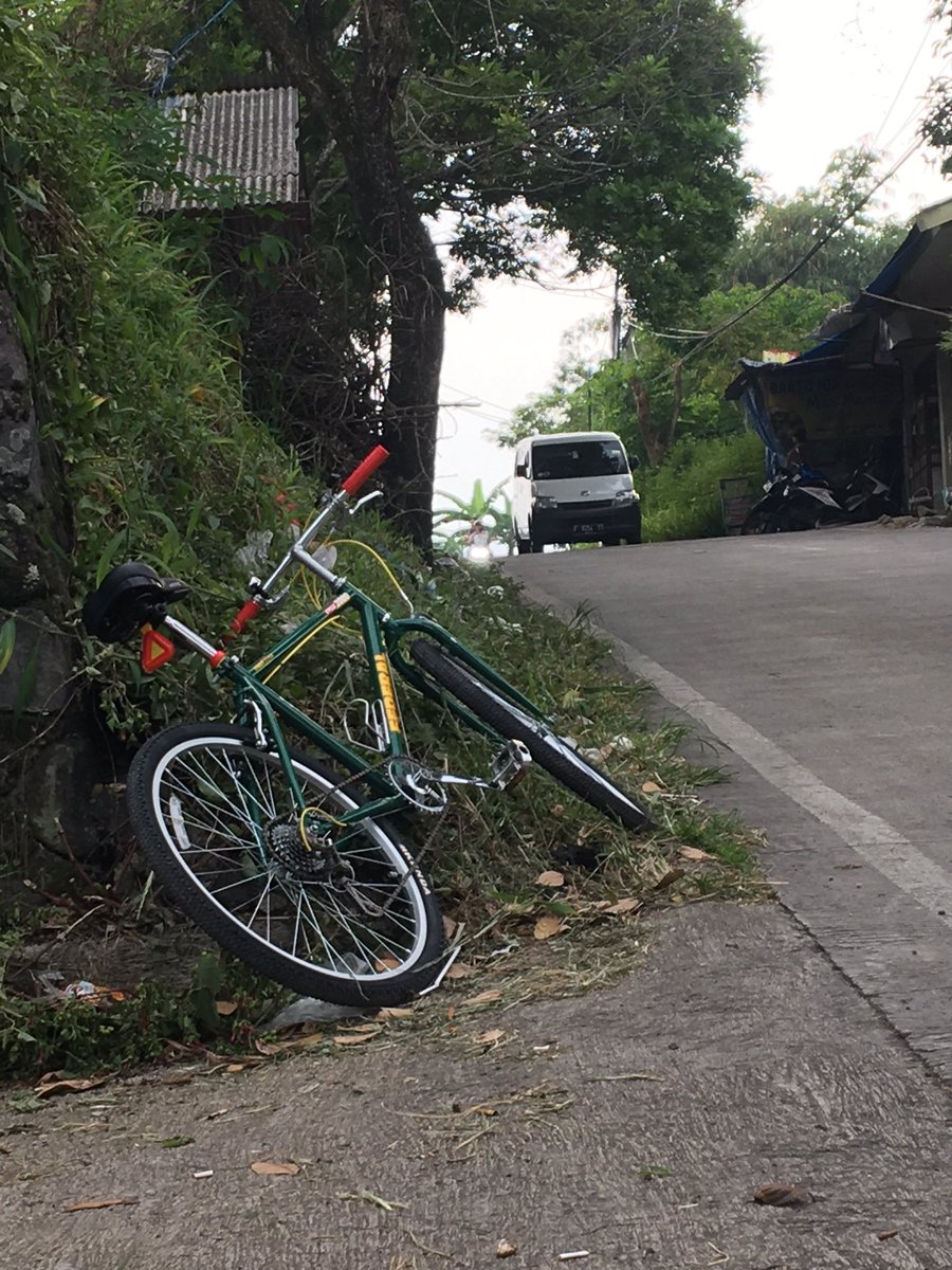 snggh_'s tweet photo. yg mengalahkanku hari ini tanjakan jeprah https://t.co/gHP3E8HwdY