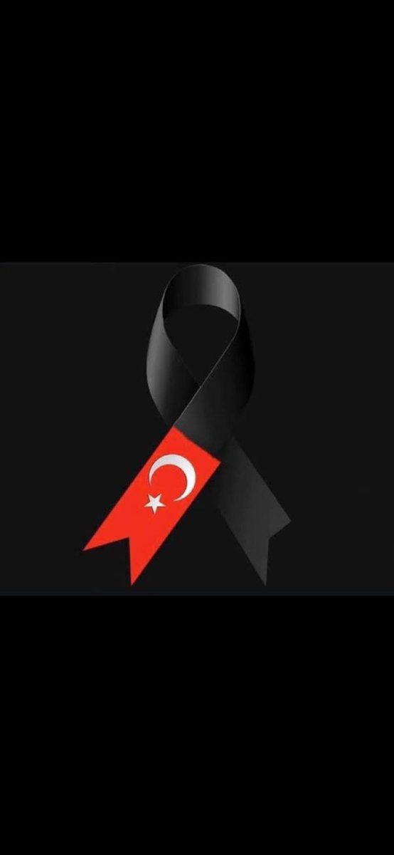 AntakyaLive's tweet photo. Dün 6 şehit.
Bugün 6 şehit.
Ateş düşmediği yeri de yakarmış.
#sehidimizvar #AntakyaCity https://t.co/UD1EiVT13I
