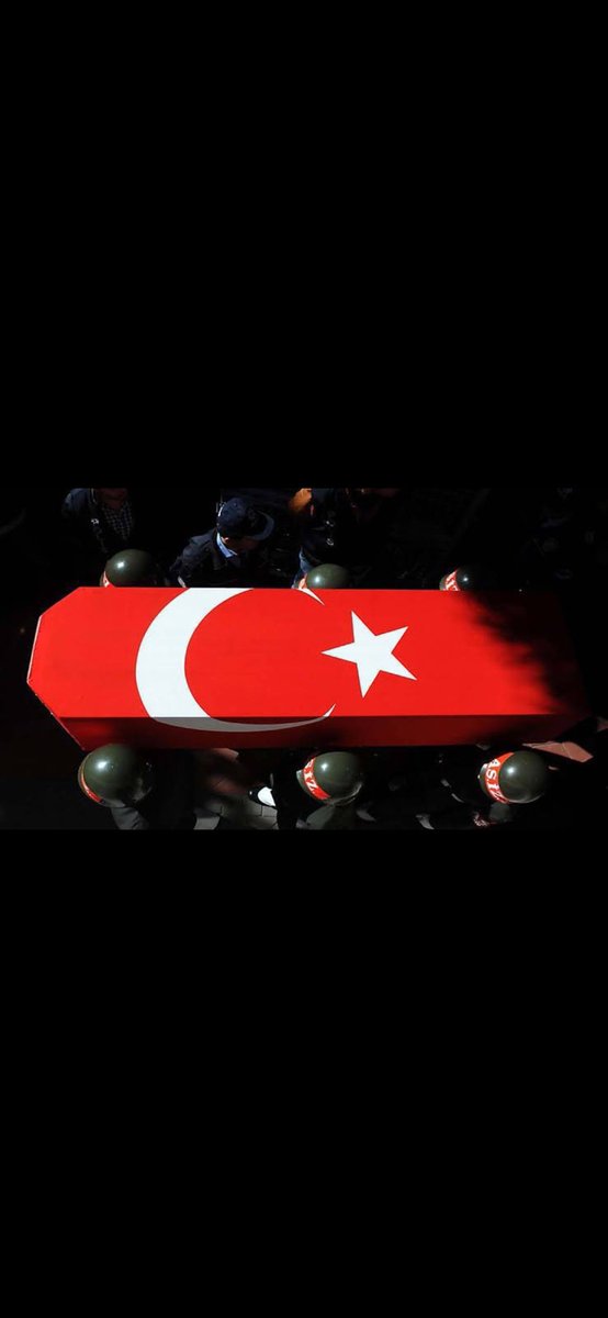 AntakyaLive's tweet photo. Dün 6 şehit.
Bugün 6 şehit.
Ateş düşmediği yeri de yakarmış.
#sehidimizvar #AntakyaCity https://t.co/UD1EiVT13I
